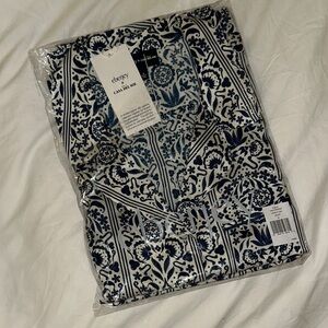 Eberjay Blue and White Patterned Silk Pajamas